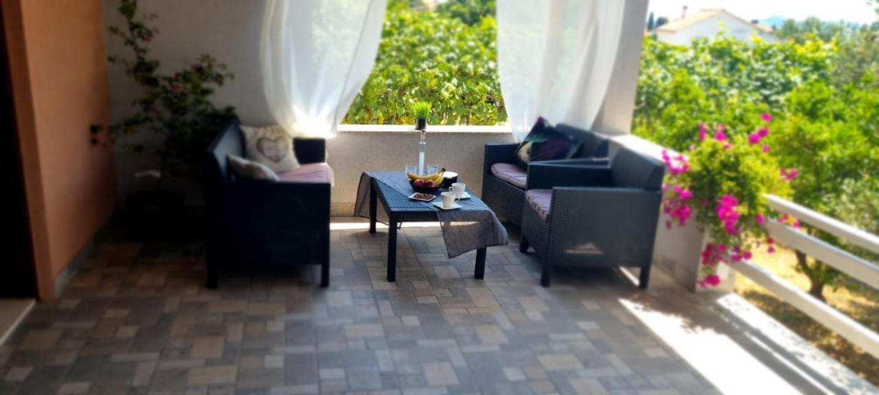 Apartman Rabatin Светі Филип-і-Яков Екстер'єр фото